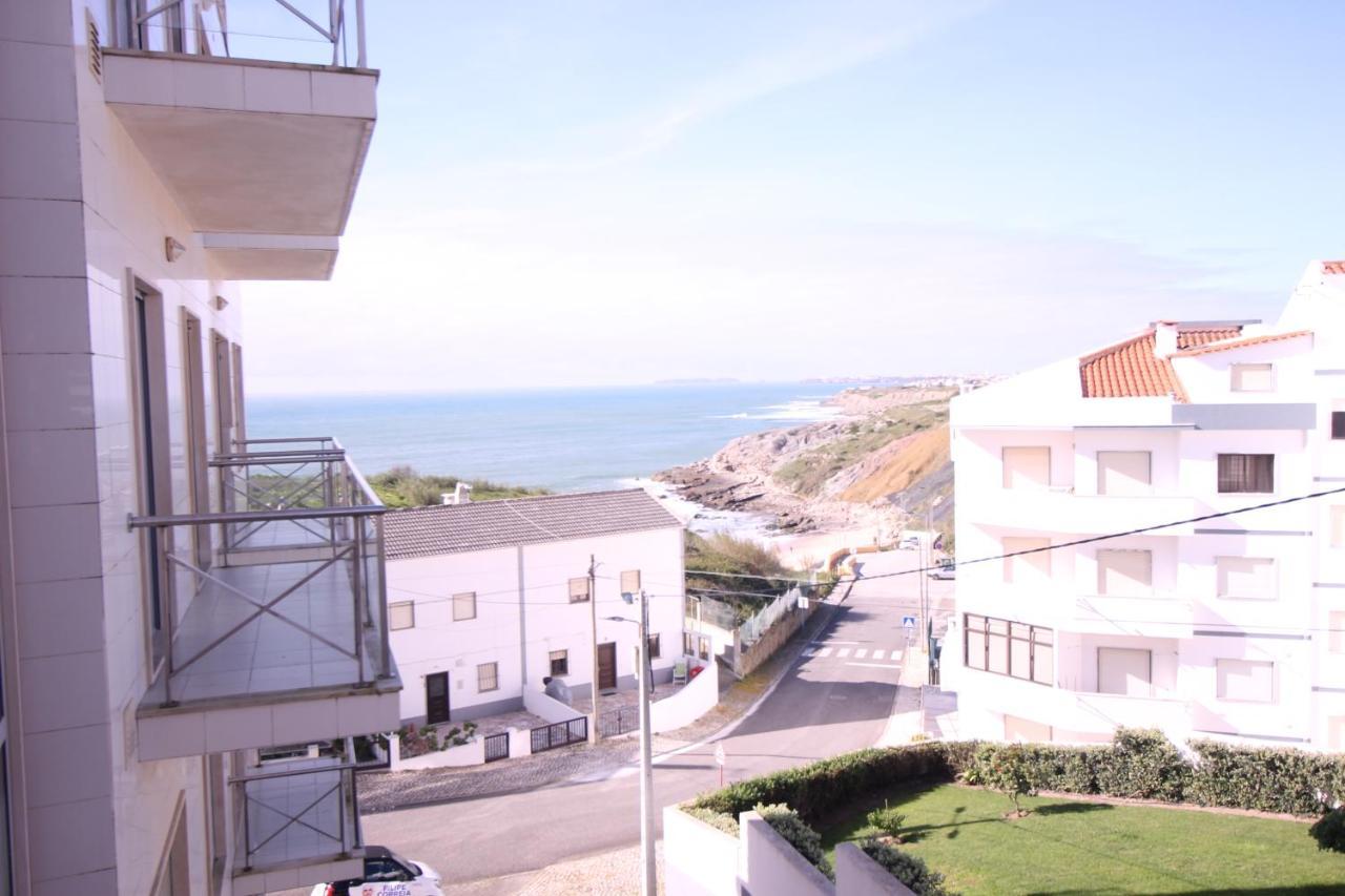 Casa Da Palmeira Beach Apartment Sao Bernardino Bagian luar foto